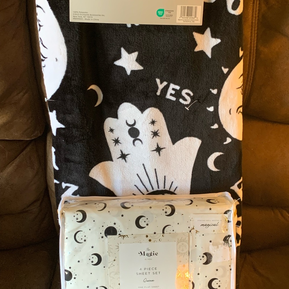 Bundle Queen Sheet Set & Ouija board throw blanket